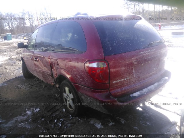 2D4GP44L85R205216 - 2005 DODGE GRAND CARAVAN SXT RED photo 3