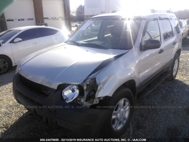 1FMYU03173KE03263 - 2003 FORD ESCAPE XLT SILVER photo 2