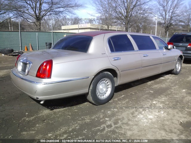 1L1FM81W7YY804824 - 2000 LINCOLN TOWN CAR EXECUTIVE GOLD photo 4