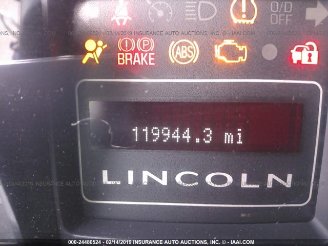 5LMFU27588LJ10728 - 2008 LINCOLN NAVIGATOR 银色 照片 7