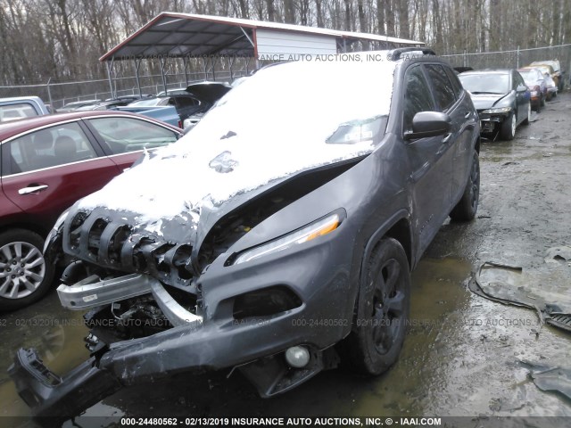 1C4PJMCS0GW114720 - 2016 JEEP CHEROKEE LATITUDE GRAY photo 2