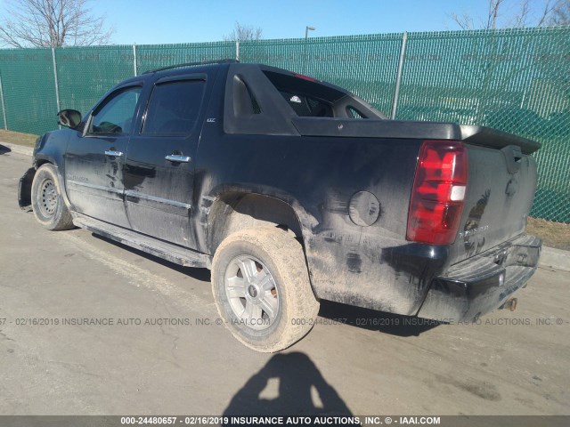 3GNVKGE01AG202092 - 2010 CHEVROLET AVALANCHE LTZ BLACK photo 3