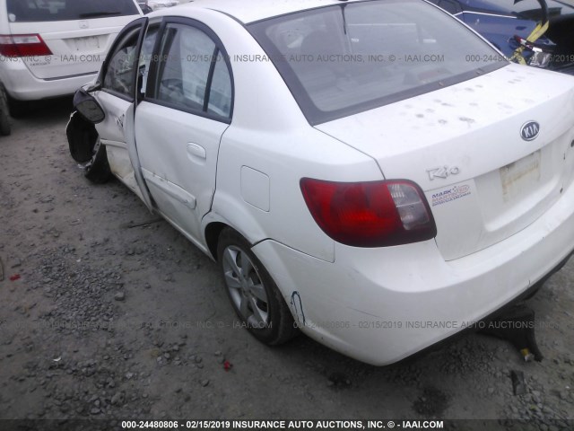 KNADH4A32B6731407 - 2011 KIA RIO LX/SX WHITE photo 3