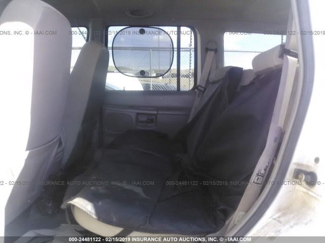 1FMZU73E0YZC05820 - 2000 FORD EXPLORER XLT WHITE photo 8