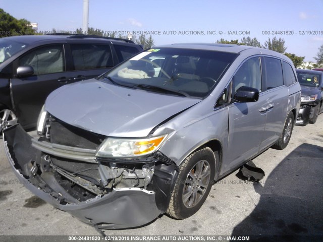 5FNRL5H60BB066458 - 2011 HONDA ODYSSEY EXL SILVER photo 2