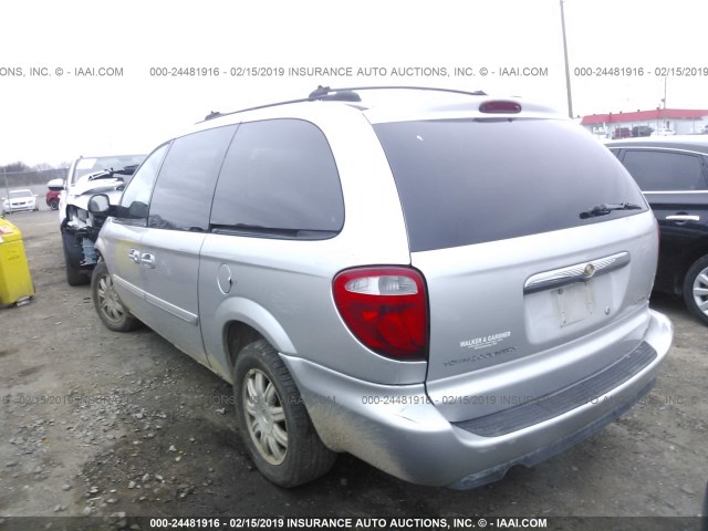 2C4GP54L55R456441 - 2005 CHRYSLER TOWN & COUNTRY TOURING SILVER photo 3