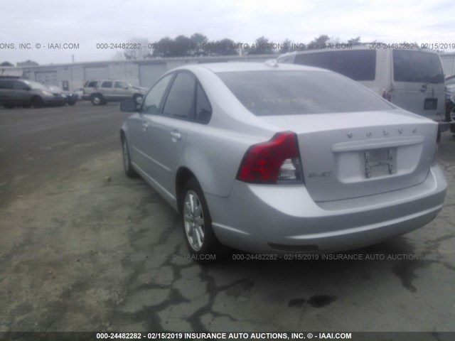 YV1MS390992451911 - 2009 VOLVO S40 2.4I SILVER photo 3