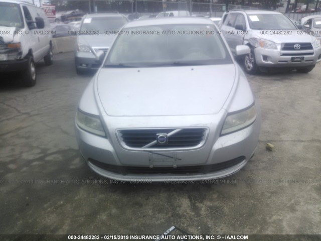 YV1MS390992451911 - 2009 VOLVO S40 2.4I SILVER photo 6