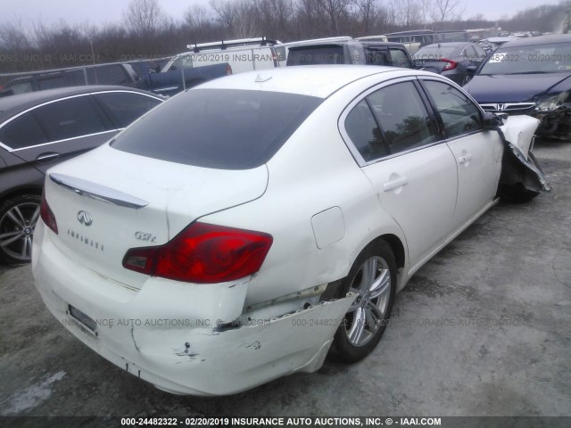 JN1CV6AR7BM351811 - 2011 INFINITI G37 WHITE photo 4