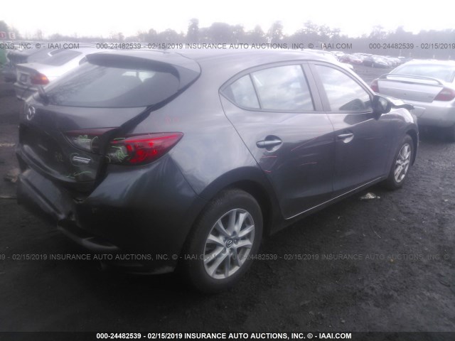 3MZBN1K79HM134683 - 2017 MAZDA 3 SPORT 灰色 照片 4