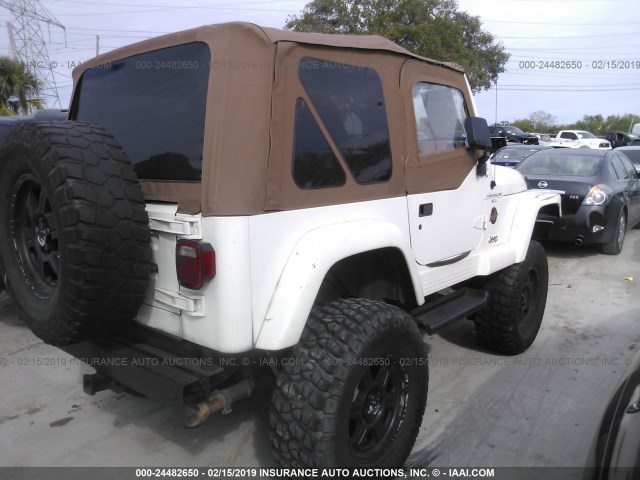 1J4FY49SXWP760770 - 1998 JEEP WRANGLER / TJ SAHARA WHITE photo 4