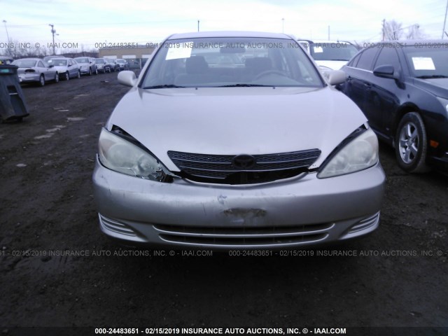 4T1BE32K33U221028 - 2003 TOYOTA CAMRY LE/XLE/SE GOLD photo 6