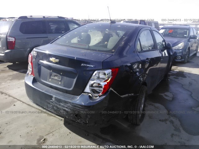 1G1JA5SH1G4109158 - 2016 CHEVROLET SONIC LS BLUE photo 4