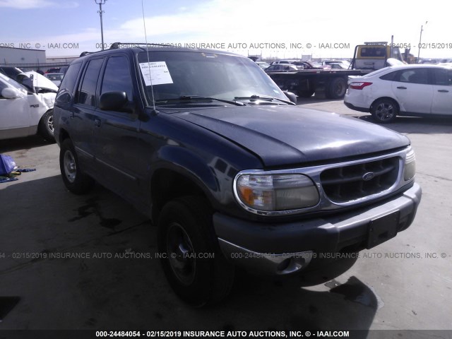 1FMZU63E9YUB04962 - 2000 FORD EXPLORER XLT GRAY photo 1