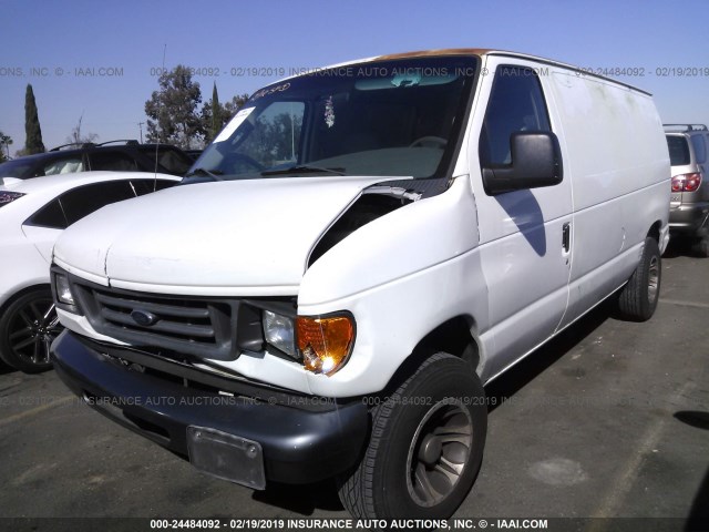 1FTRE14253HB80446 - 2003 FORD ECONOLINE E150 VAN WHITE photo 2