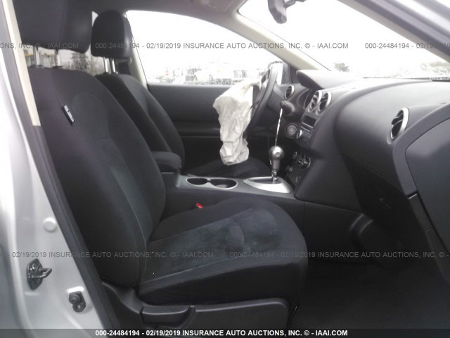 JN8AS5MV1AW114478 - 2010 NISSAN ROGUE S/SL/KROM SILVER photo 5