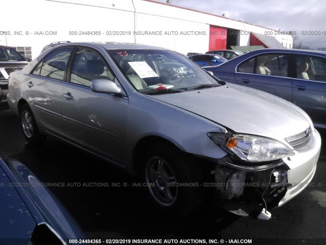 JTDBE32K730175344 - 2003 TOYOTA CAMRY LE/XLE Gümüş foto 1