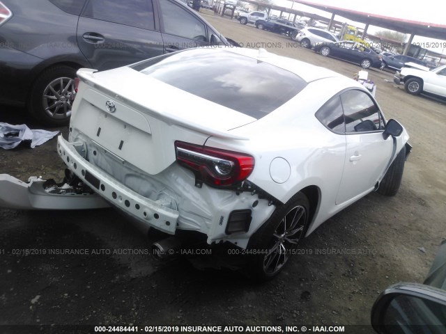 JF1ZNAA18H8706738 - 2017 TOYOTA 86 SPECIAL EDITION WHITE photo 4