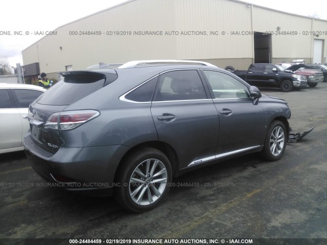 2T2BC1BA4FC006213 - 2015 LEXUS RX 450H GRAY photo 4