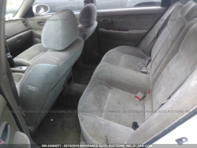 KNAGD124915068050 - 2001 KIA OPTIMA MAGENTIS/LX/SE WHITE photo 8