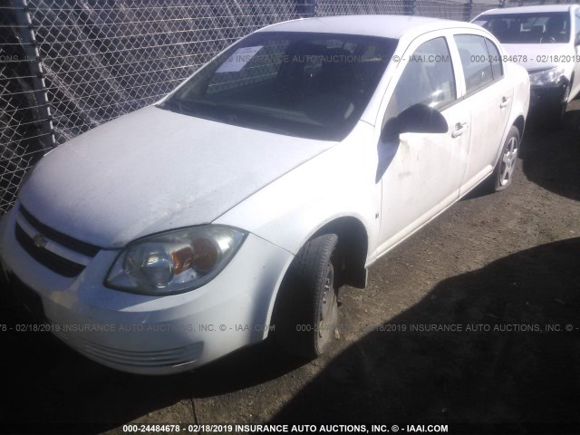 1G1AK55F567832371 - 2006 CHEVROLET COBALT LS WHITE photo 2