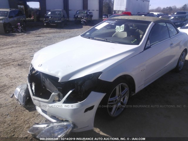 WDDKK5KF4CF138438 - 2012 MERCEDES-BENZ E 350 WHITE photo 2