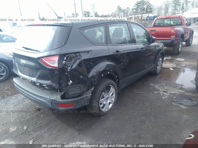 1FMCU0F76EUD35992 - 2014 FORD ESCAPE S BLACK photo 4