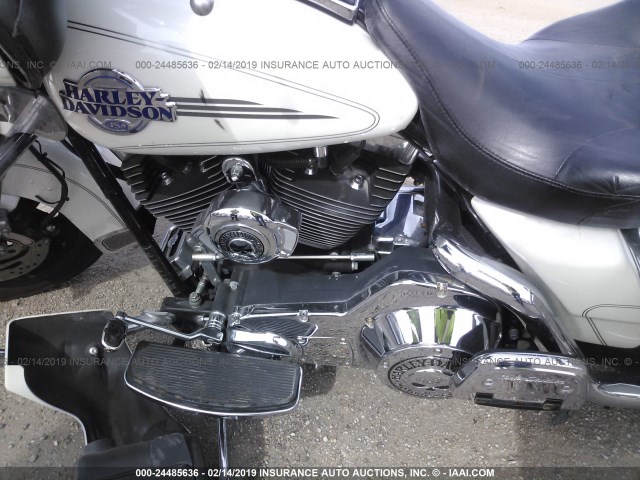 1HD1FCW186Y645685 - 2006 HARLEY-DAVIDSON FLHTCUI WHITE photo 9