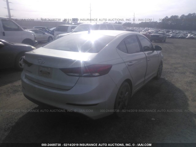 5NPD84LF6HH036517 - 2017 HYUNDAI ELANTRA SE/VALUE/LIMITED GRAY photo 4