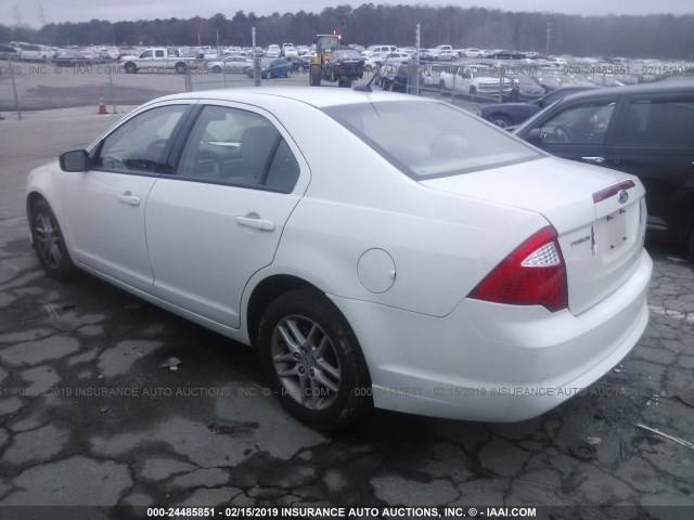 3FAHP0GA5AR423998 - 2010 FORD FUSION S WHITE photo 3