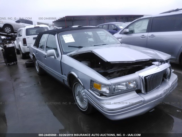 1LNLM83W0VY671334 - 1997 LINCOLN TOWN CAR CARTIER SILVER photo 1