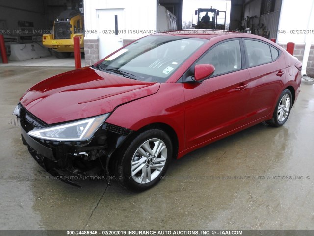 5NPD84LF6KH442787 - 2019 HYUNDAI ELANTRA SEL/VALUE/LIMITED RED photo 2