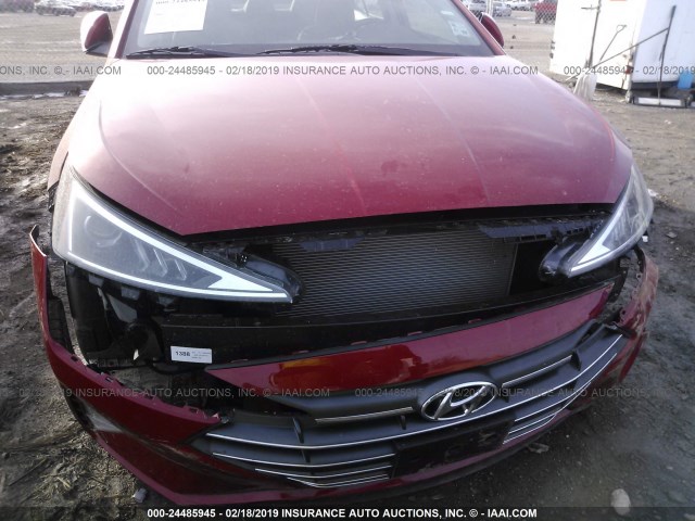 5NPD84LF6KH442787 - 2019 HYUNDAI ELANTRA SEL/VALUE/LIMITED RED photo 6