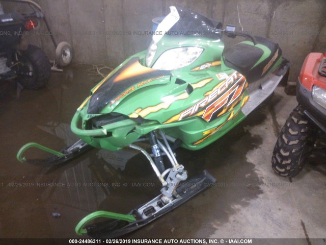 4UF05SNW85T119441 - 2005 ARCTIC CAT SNOWMOBILE GREEN photo 2