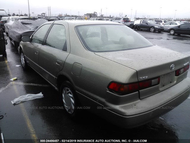 JT2BG22KXX0319665 - 1999 TOYOTA CAMRY LE/XLE BROWN photo 3