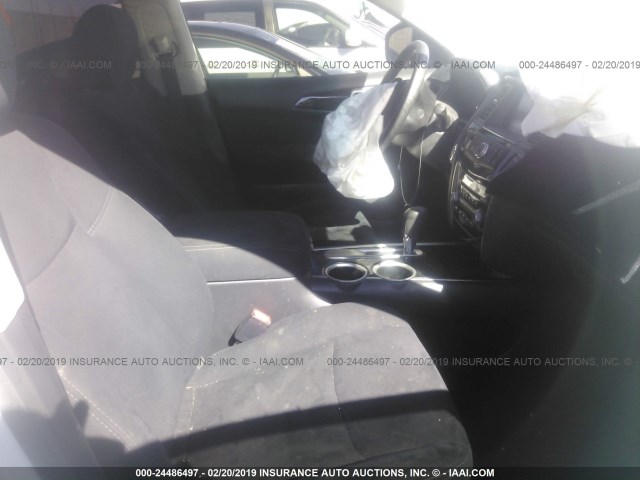 5N1AR2MNXGC641141 - 2016 NISSAN PATHFINDER S/SV/SL/PLATINUM WHITE photo 5