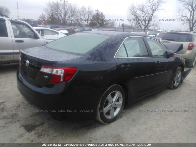 4T1BF1FK0EU388784 - 2014 TOYOTA CAMRY L/SE/LE/XLE 蓝色 照片 4