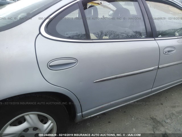 1G2WJ52M9WF336440 - 1998 PONTIAC GRAND PRIX SE 银色 照片 6