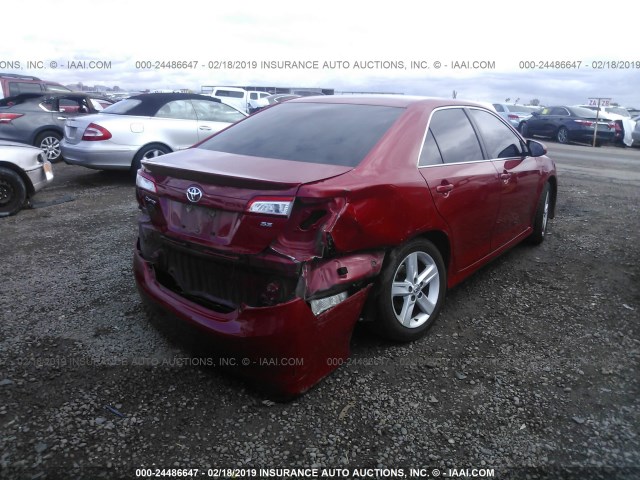 4T1BF1FK1DU707785 - 2013 TOYOTA CAMRY L/SE/LE/XLE 红色 照片 4