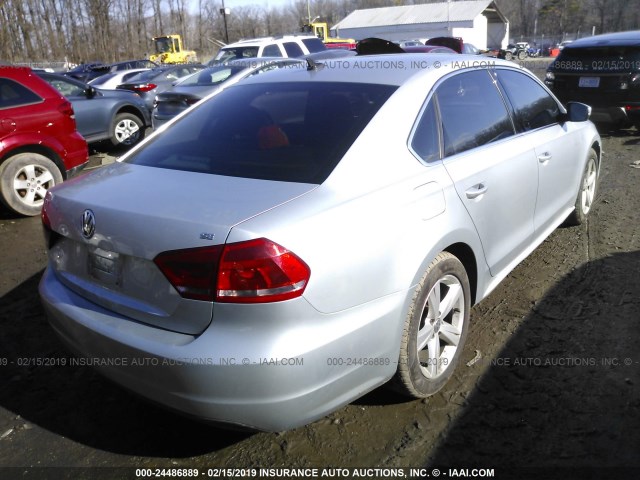 1VWBP7A3XDC095027 - 2013 VOLKSWAGEN PASSAT SE SILVER photo 4