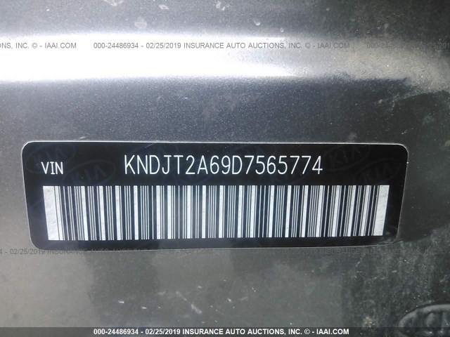 KNDJT2A69D7565774 - 2013 KIA SOUL +/!/SPORT GRAY photo 9