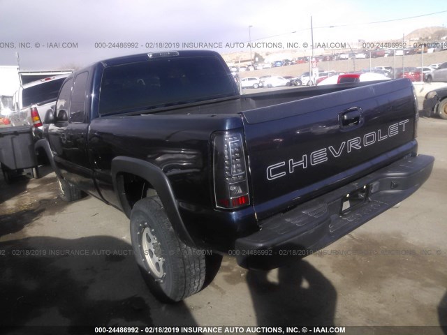 1GCHC29U15E191174 - 2005 CHEVROLET SILVERADO C2500 HEAVY DUTY BLUE photo 3