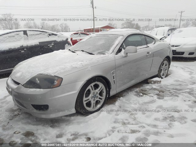 KMHHN65F76U213447 - 2006 HYUNDAI TIBURON GT/SE/GT LIMITED SILVER photo 2