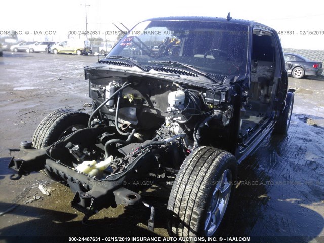 2GCEC19N461313339 - 2006 CHEVROLET SILVERADO C1500 BLACK photo 2