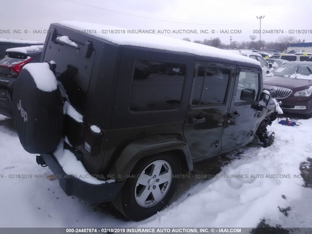 1J4GA59127L187037 - 2007 JEEP WRANGLER SAHARA GREEN photo 4