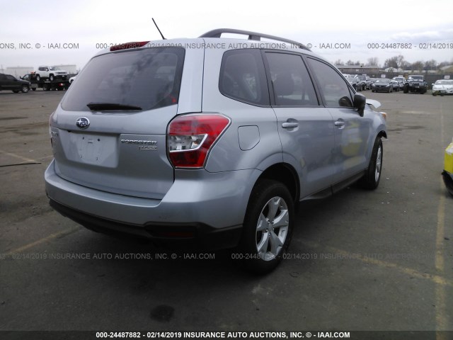 JF2SJABC6FH534800 - 2015 SUBARU FORESTER 2.5I SILVER photo 4