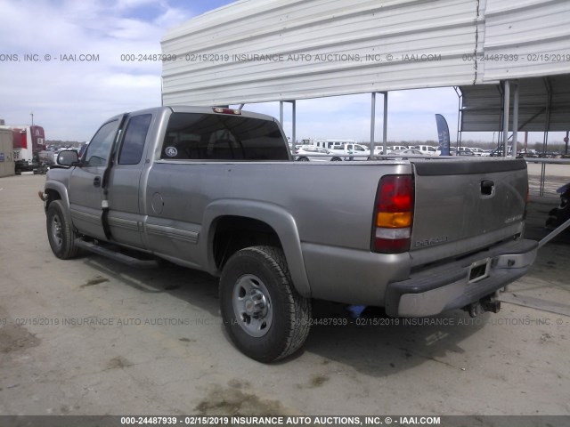 1GCHC29U01E331886 - 2001 CHEVROLET SILVERADO C2500 HEAVY DUTY Pewter photo 3