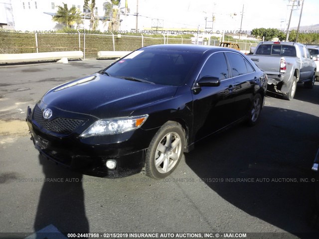 4T1BF3EK1BU125521 - 2011 TOYOTA CAMRY SE/LE/XLE BLACK photo 2