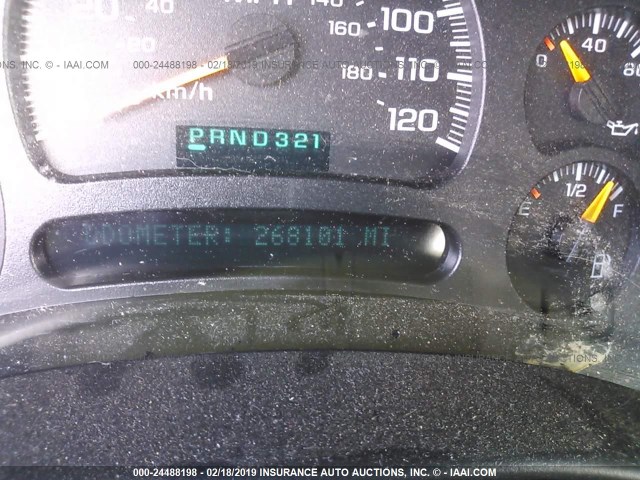 2GTEK13TX41351925 - 2004 GMC NEW SIERRA K1500 银色 照片 7