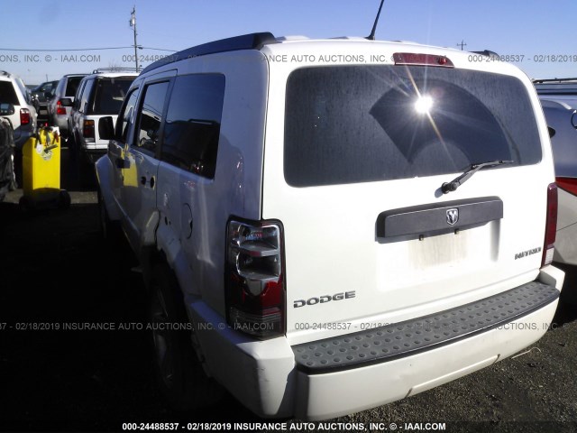 1D4PT2GK7AW108643 - 2010 DODGE NITRO SE WHITE photo 3